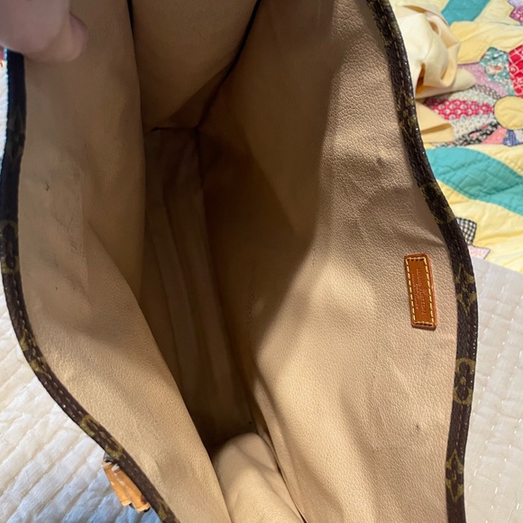 LOUIS VUITTON Vintage Monogram Canvas Sac Plat Tote - Picture 5 of 8